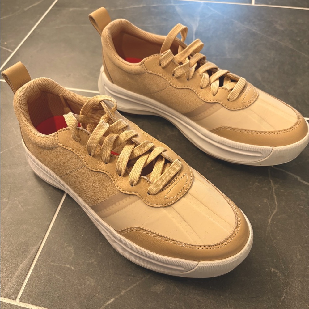 Sorel Ona 503 Low Top Platform Sneaker
